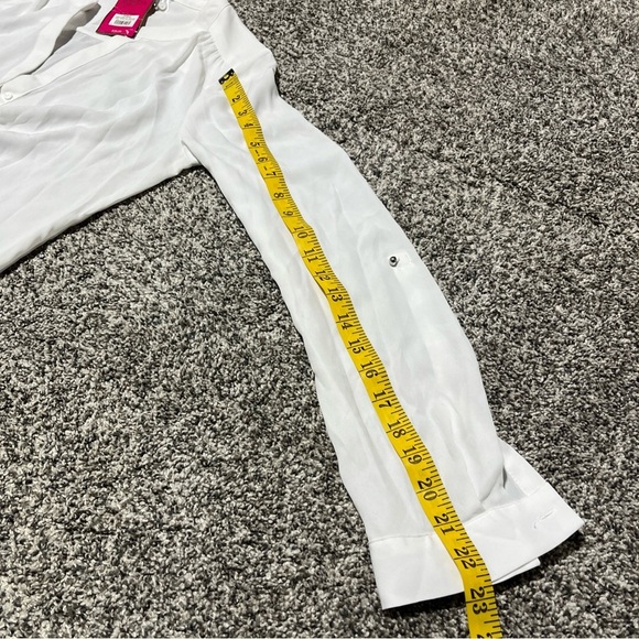 Candie’s Blouse Top Womens Medium Sheer Polyester Long Sleeve V Neck  Pullover - Picture 4 of 10